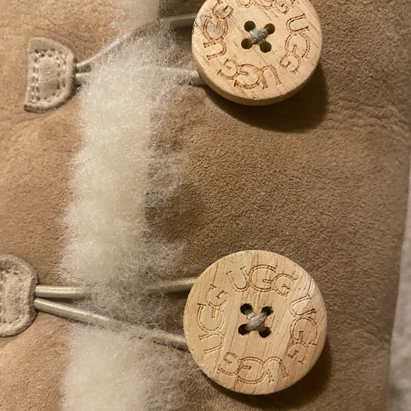 UGG Bailey Suede Triplet II Size 8 - Picture 6 of 10